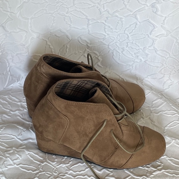 Suede wedge booties ankle boots - Picture 5 of 8